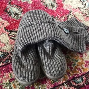 Uggs size 7 knitted